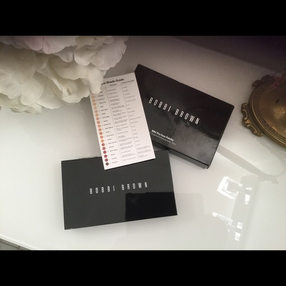 Bobbi Brown BBU Pro Face Palette - Picture 6 of 8